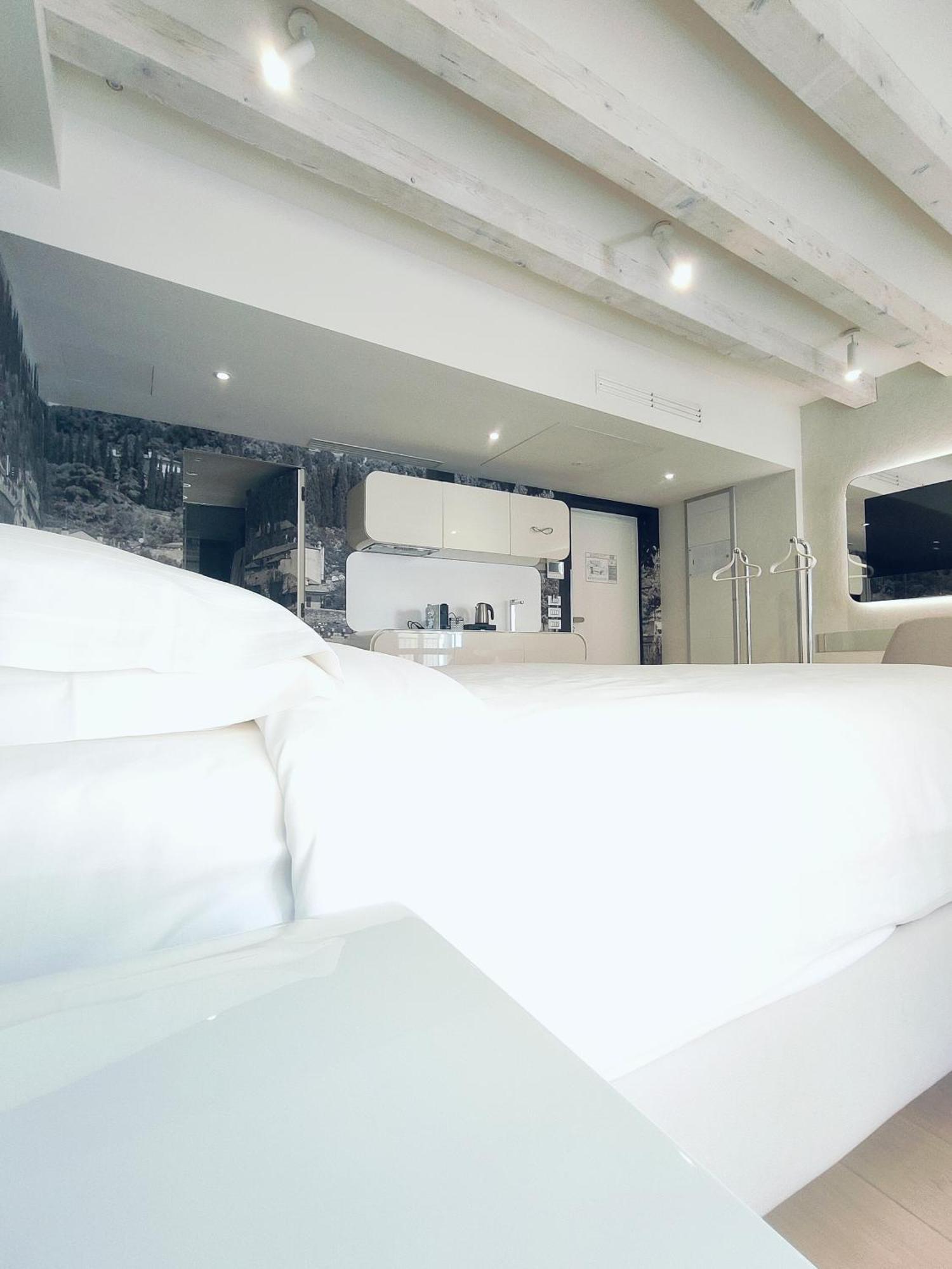 Lords Of Verona Luxury Apartments מראה חיצוני תמונה